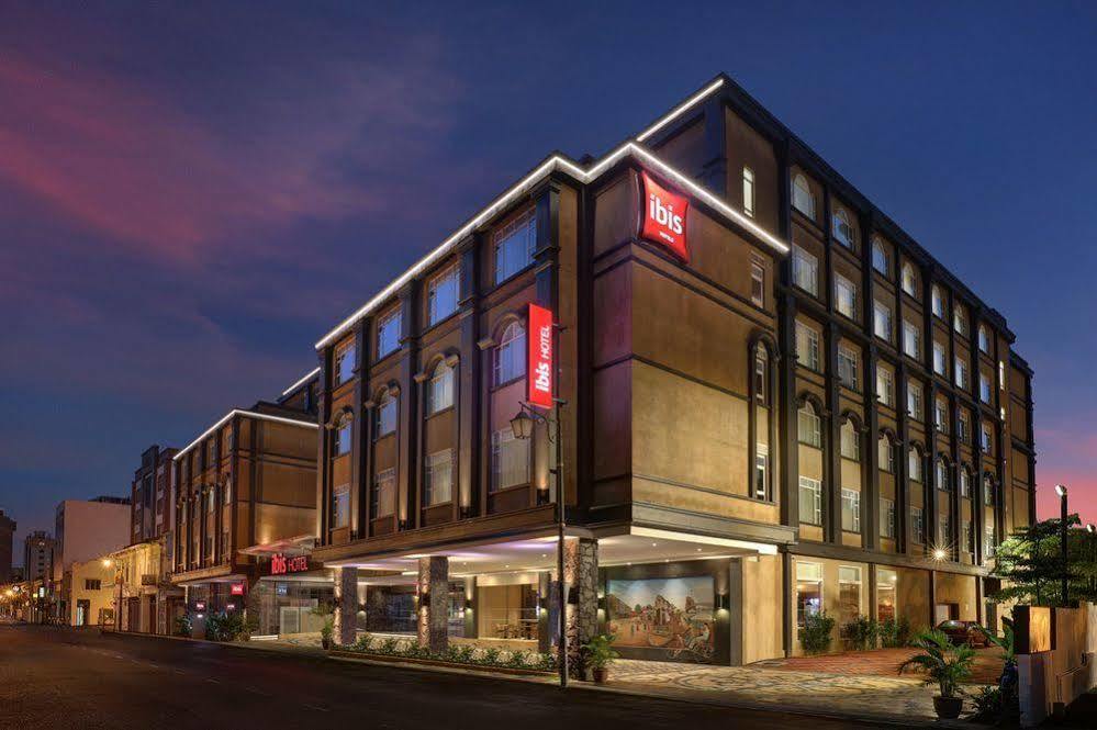 Ibis 4*
