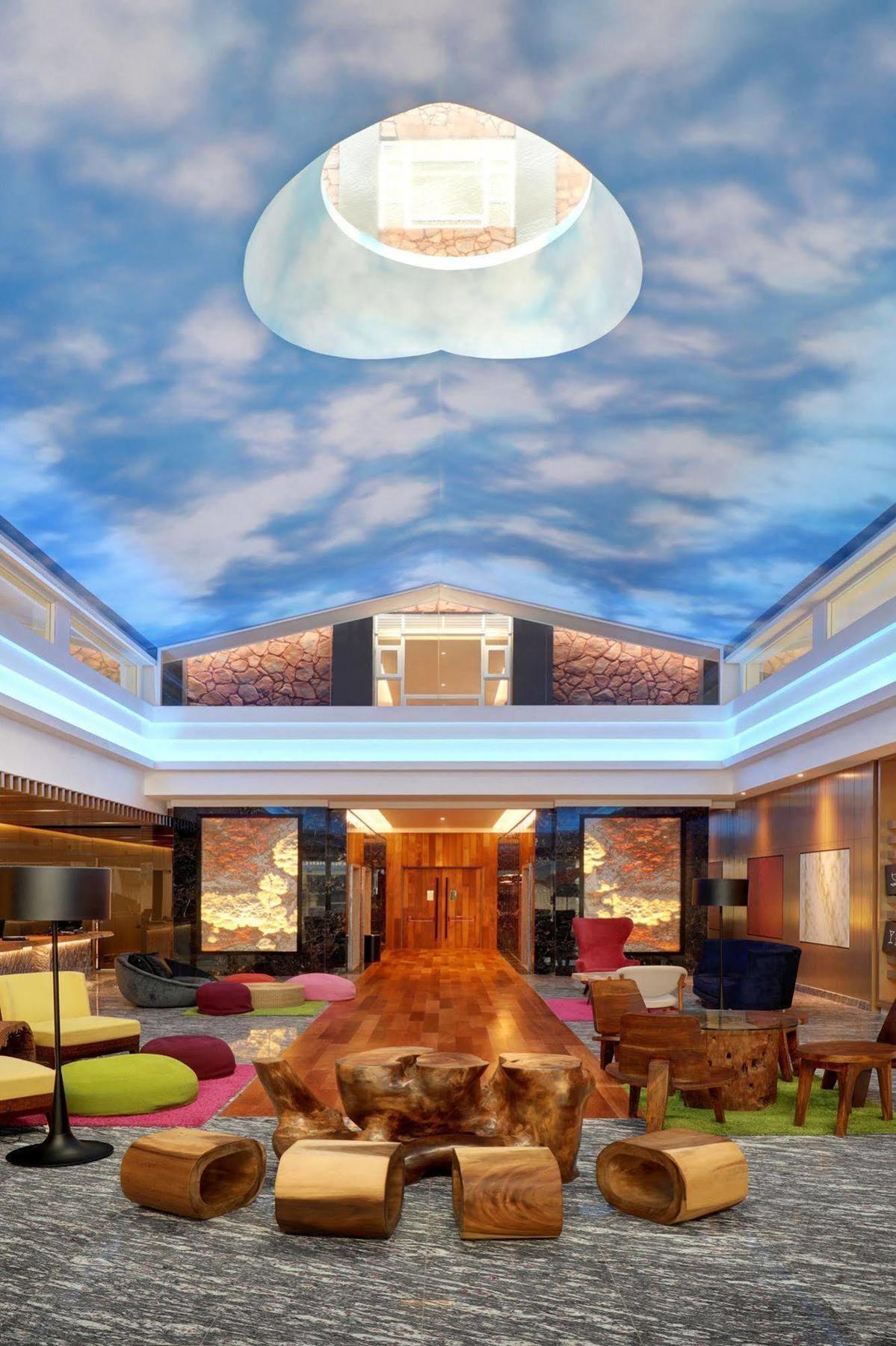 Ibis Hotel 4*